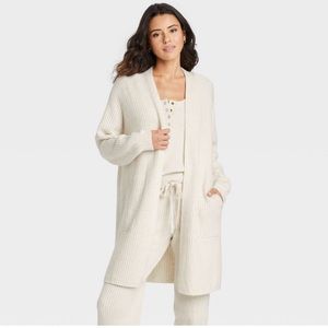 Womens Duster Cardigan Universal Thread Size small